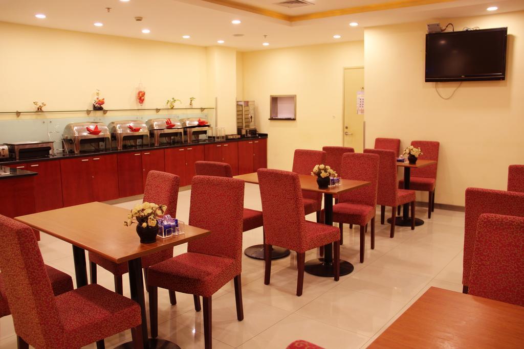 Hanting Express Tianjin Haixin District Yujiapu Tiencsin Kültér fotó